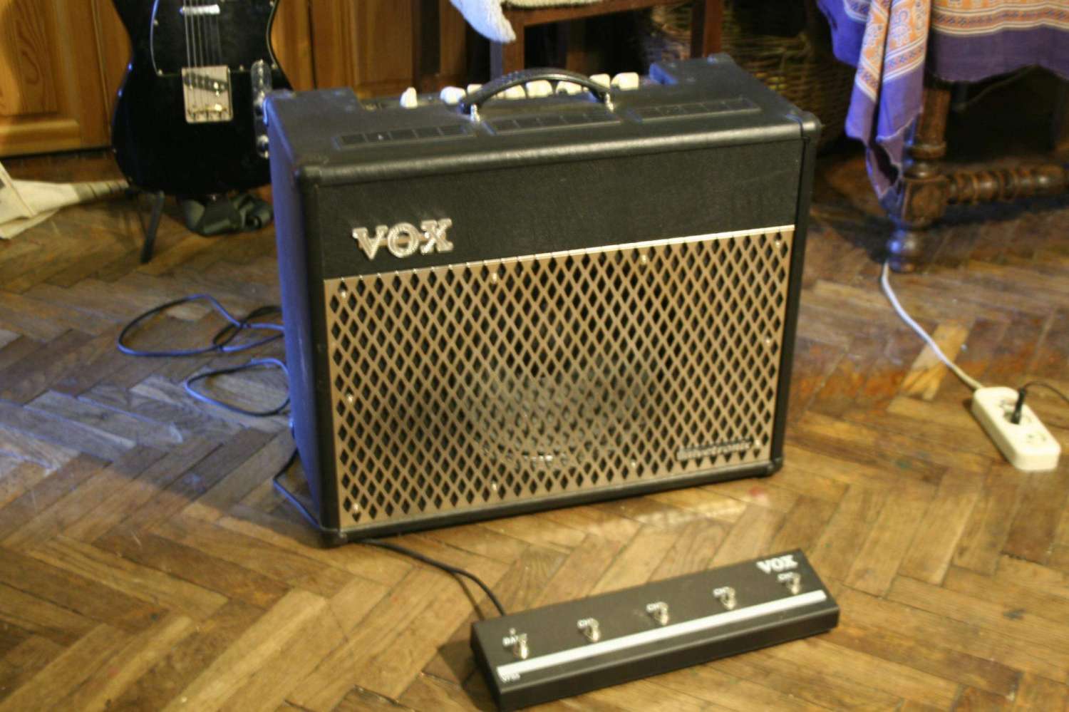 Комбик гитарный VOX VT50 СПб - commerce.effects.amps - Форум гитаристов