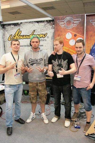 Небольшой фотоотчет с NAMM Musikmesse Russia / стенд Alexanderson