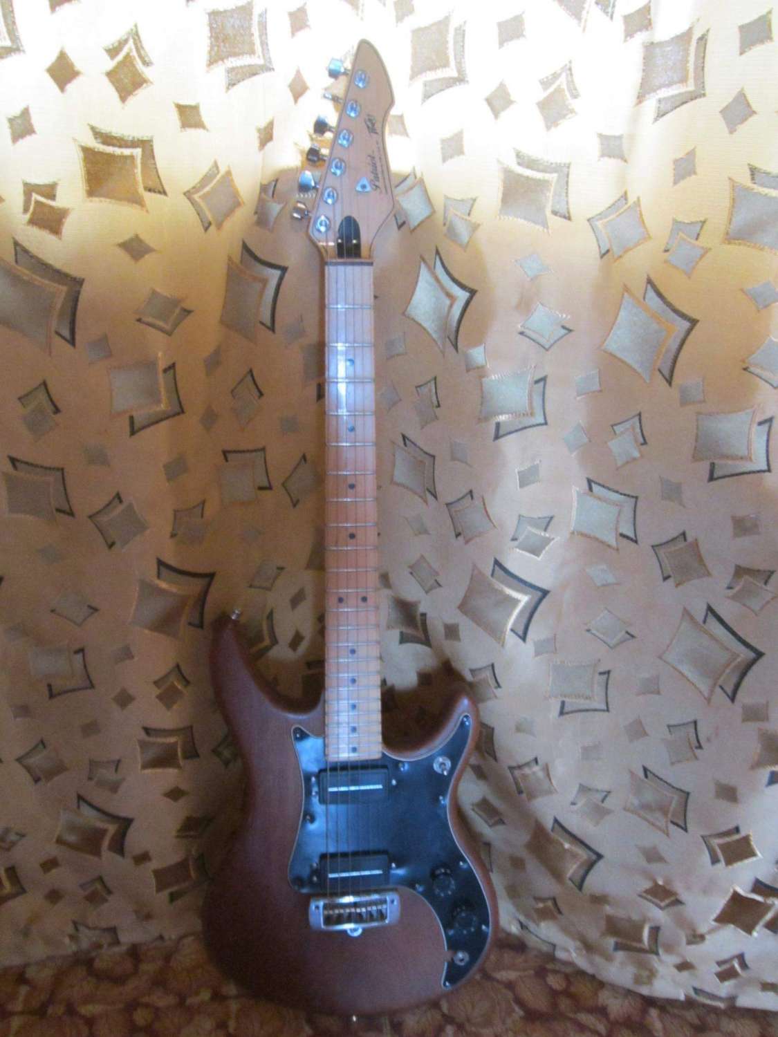 ПРОДАНО USA PEAVEY PATRIOT 1986 с кейсом
