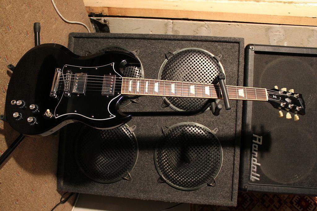 Продам Gibson SG standard