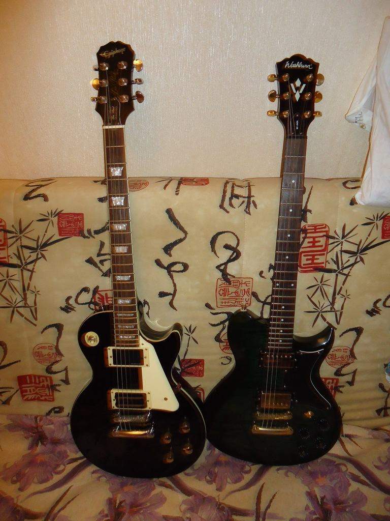 Продаю две гитары Epiphone и Washburn