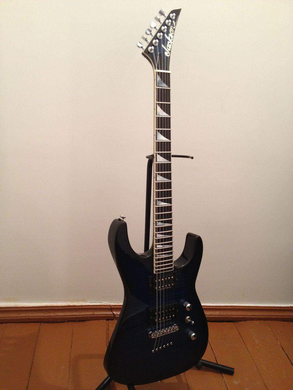 Jackson USA SL2-H FT (Soloist с кленовым топом и фиксированным бриджем)