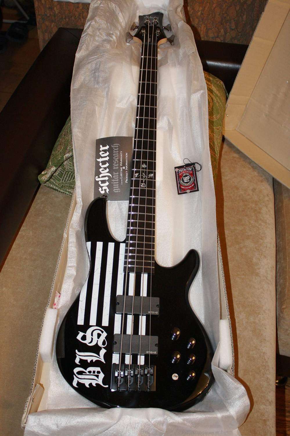 Новый именной бас Schecter John "JD" с доставкой