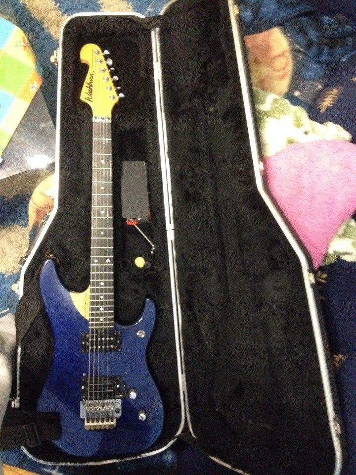 Продаю американский винтажный WASHBURN N4 Nuno Bettencourt Signature Model