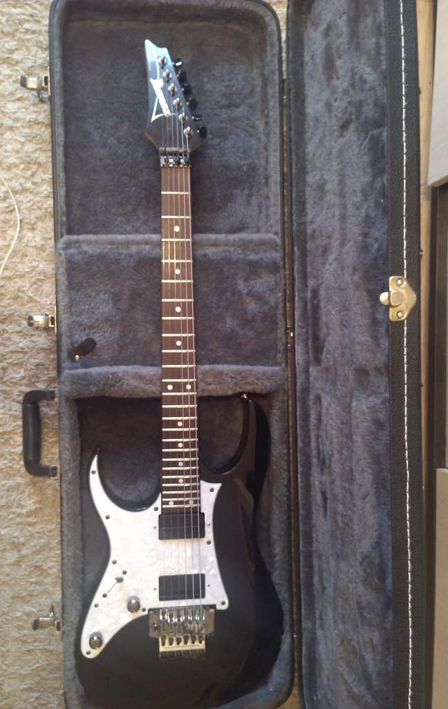 Леворукий Ibanez RG470 japan