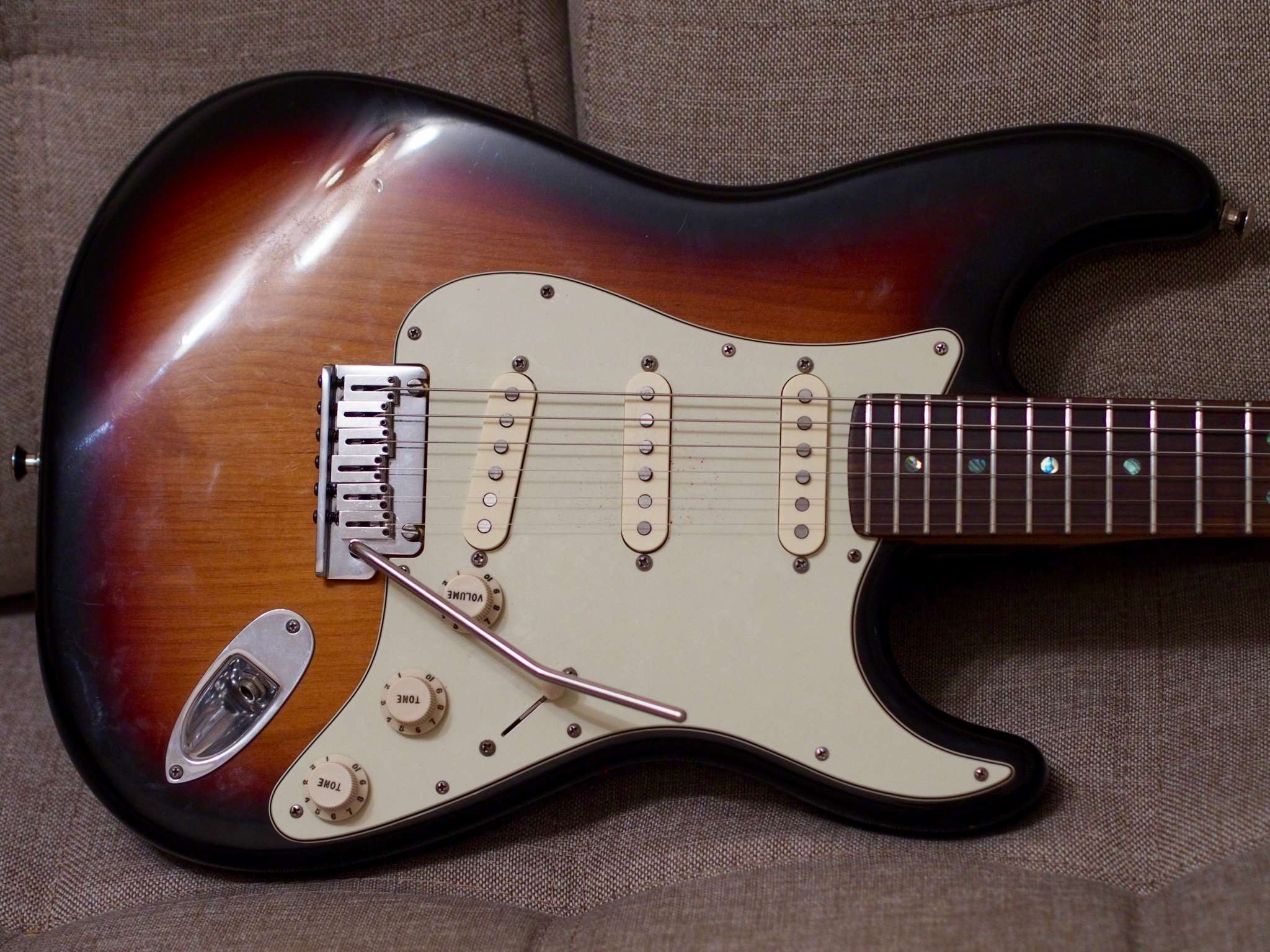 Fender Stratocaster Deluxe '98 ПРОДАН