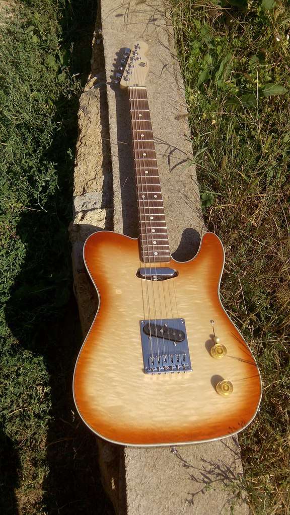 Продается телекастер моей работы (Макс Винник Vinnieguitars г. Симферополь).
