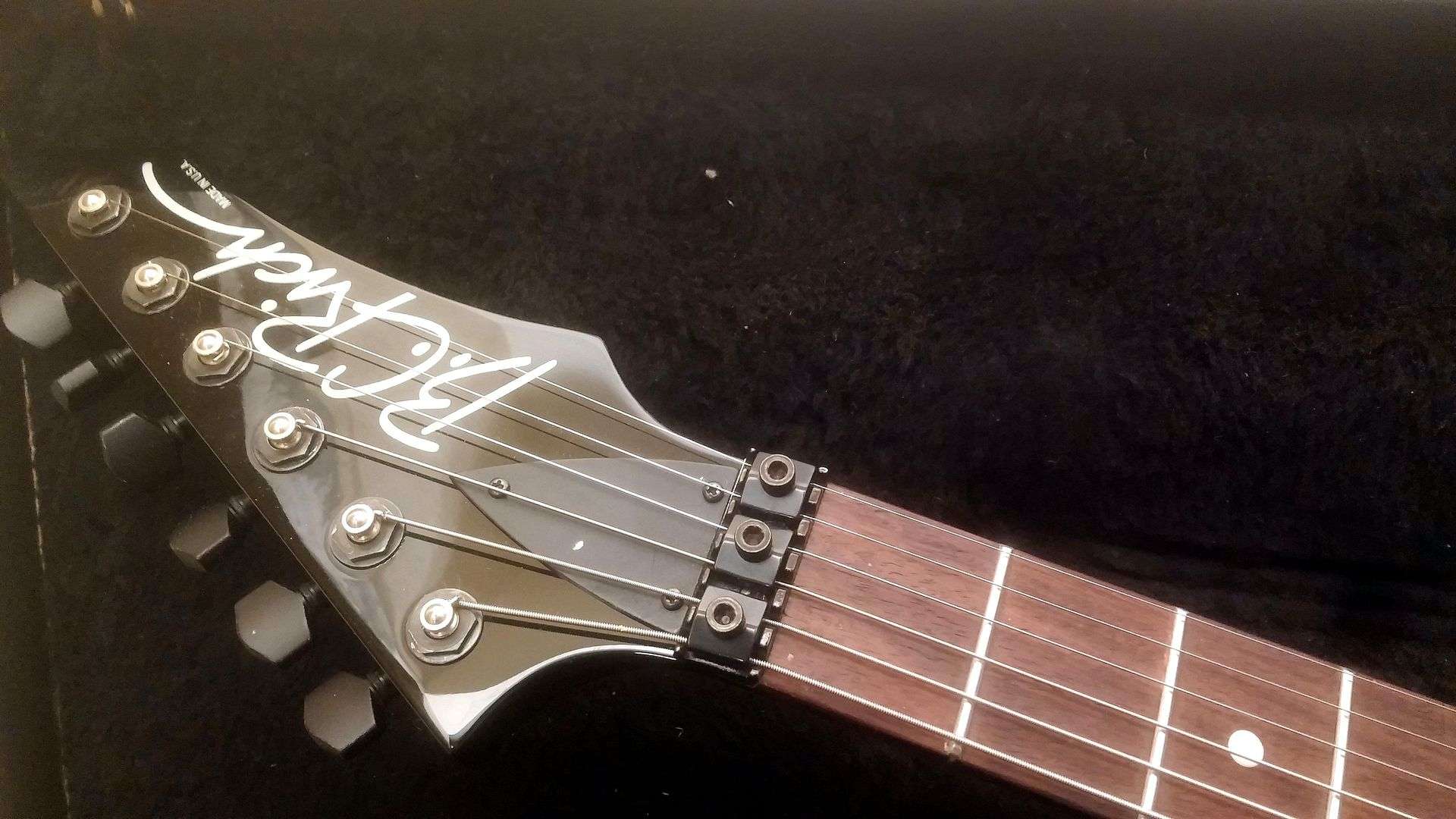 Продам B.C. Rich warlock made in USA открываю скидку до НГ