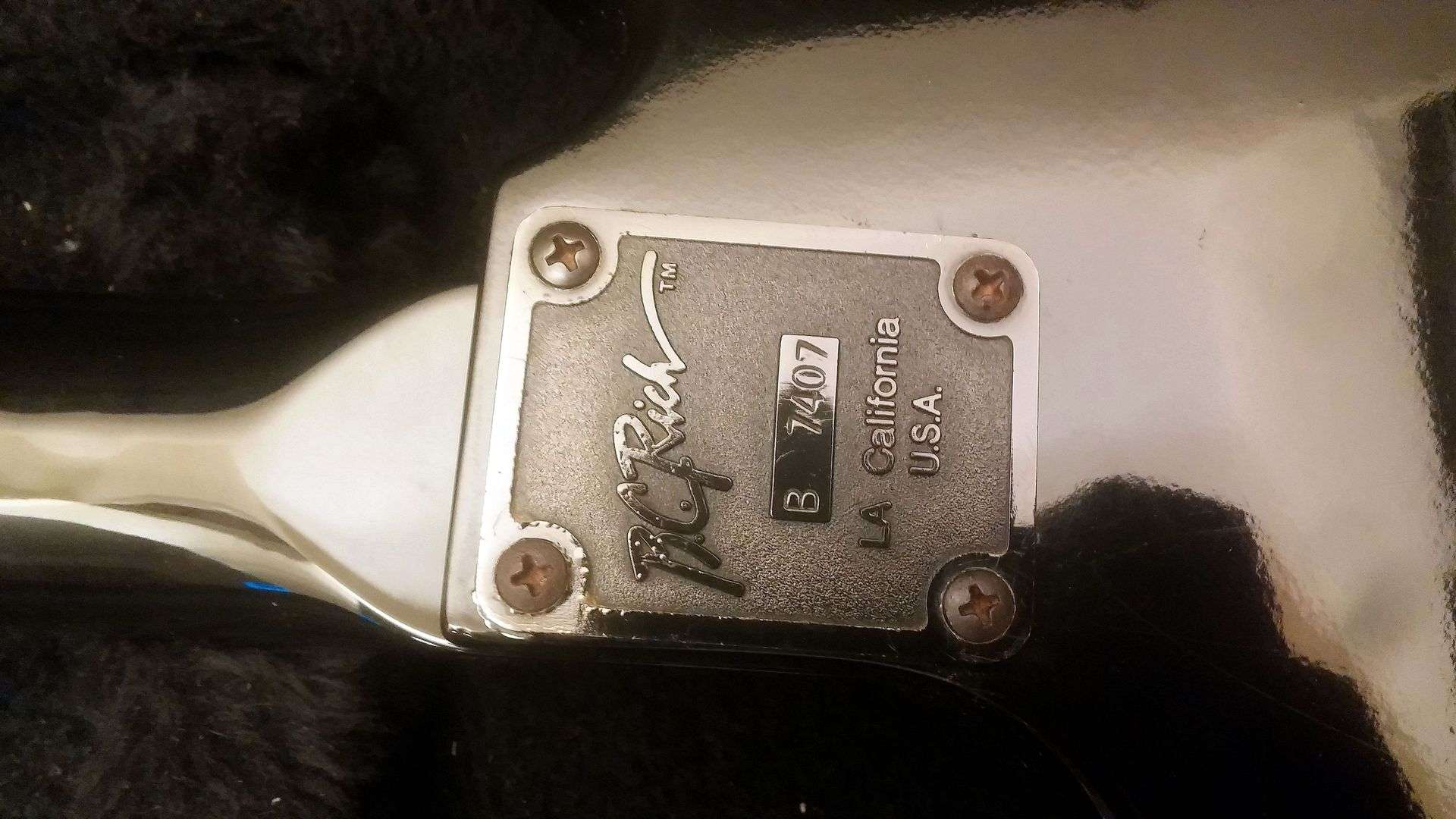Продам B.C. Rich warlock made in USA открываю скидку до НГ