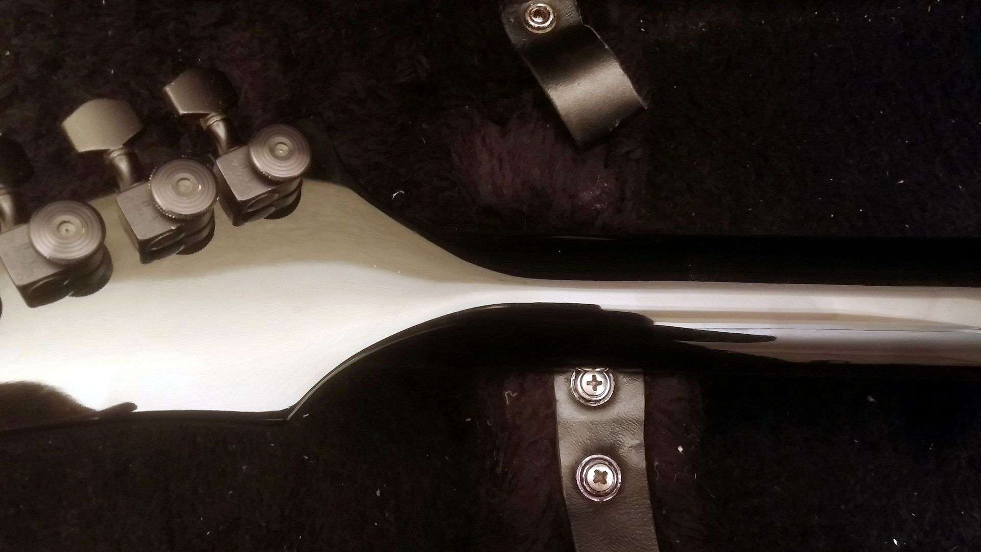 Продам B.C. Rich warlock made in USA открываю скидку до НГ