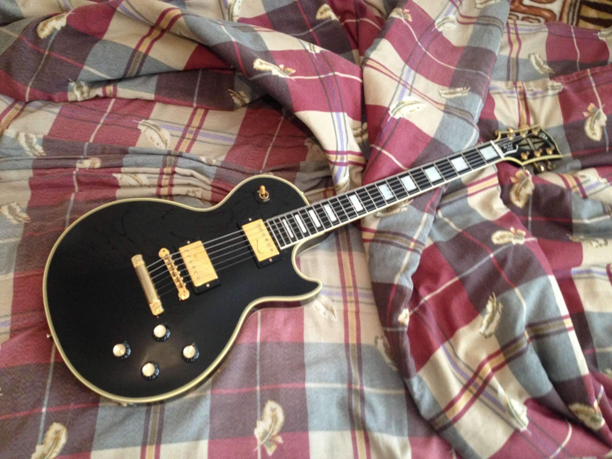 Снято Gibson Les Paul Custom (Custom Shop) 1968 Reissue 2005