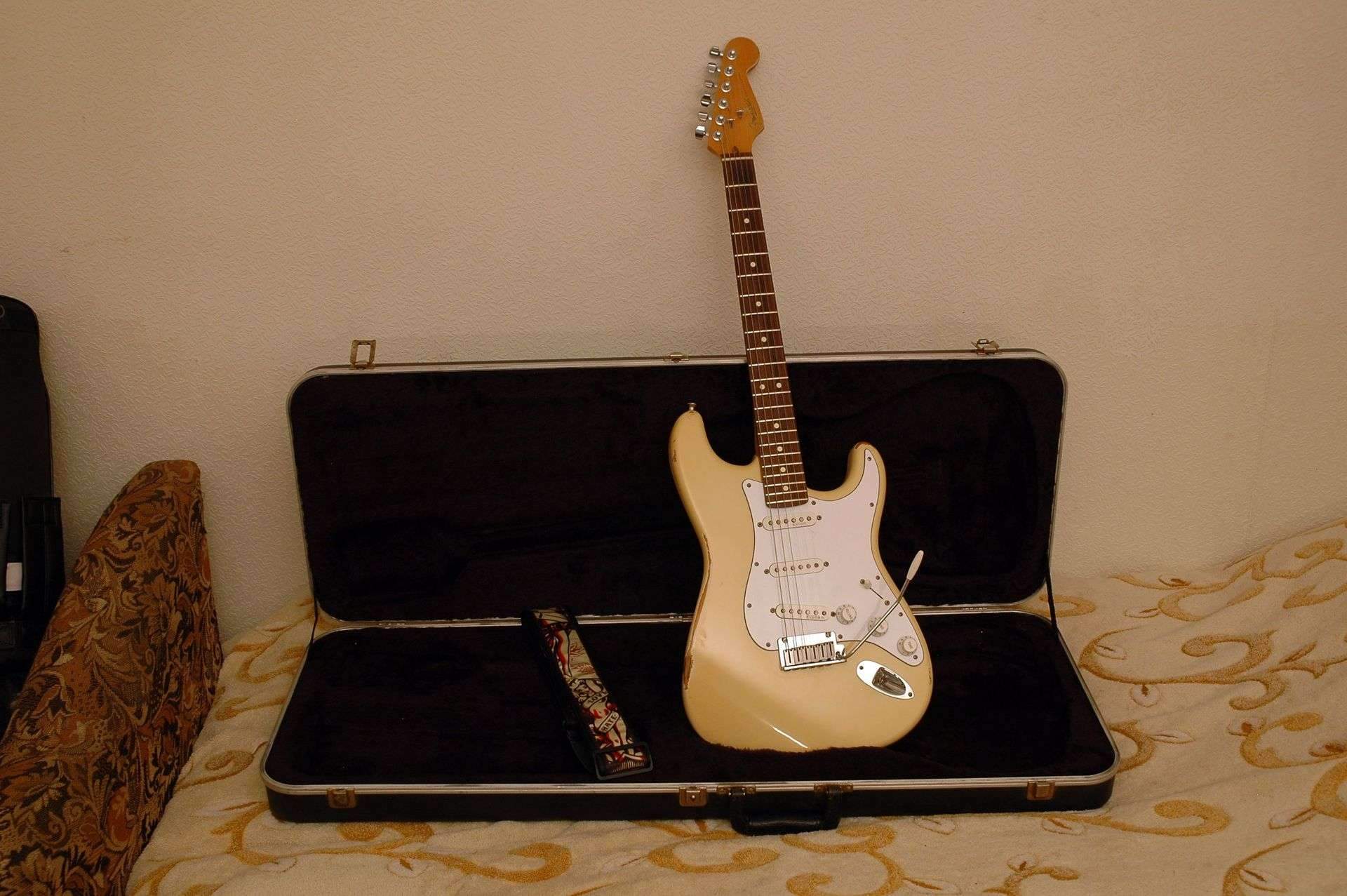 Fender American Standard Stratocaster, продажа.