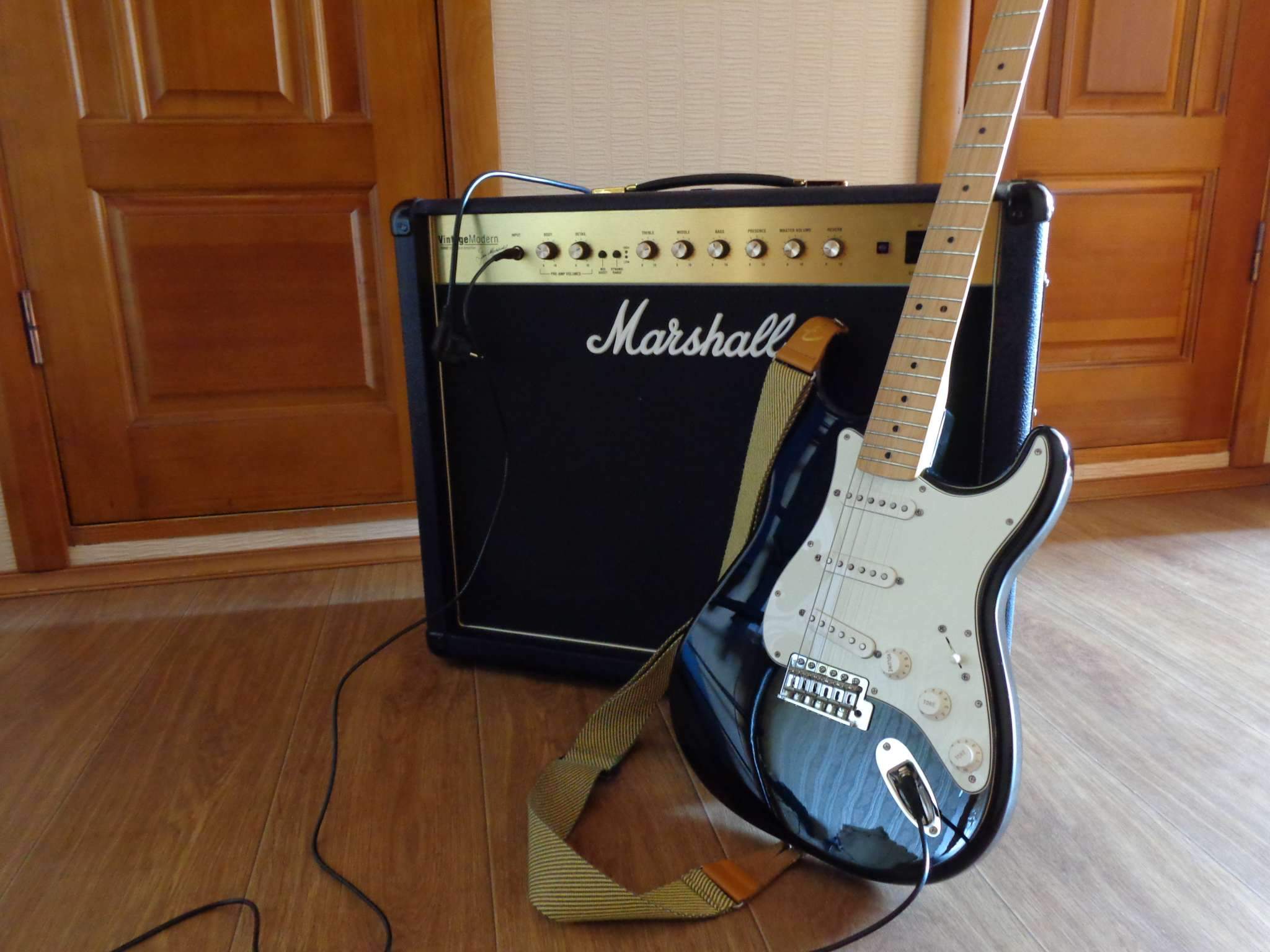 Продам ламповый 50 Watt Marshall Vintage Modern 2266 guitar combo 2134031-1