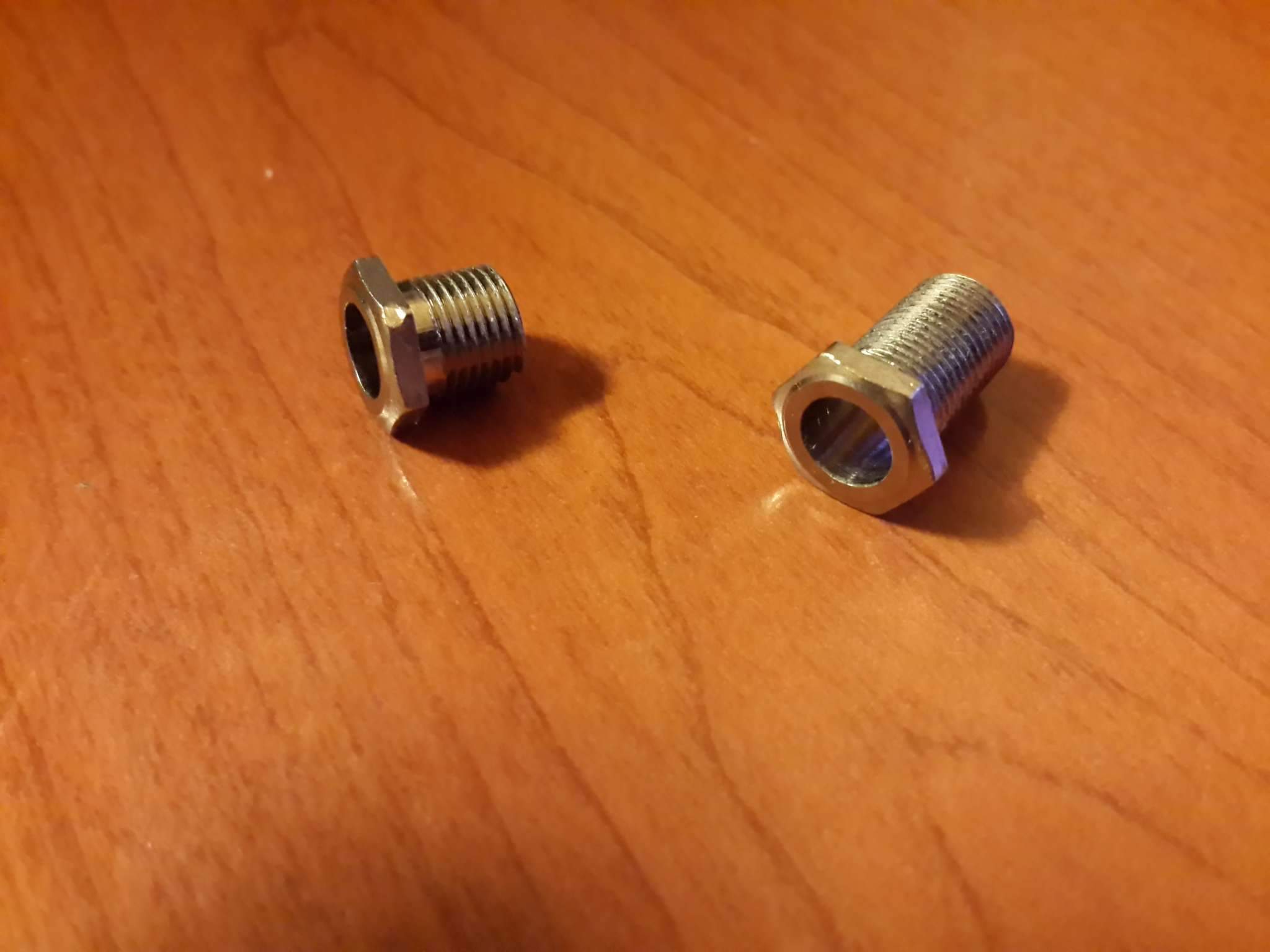 Проблема с колками 2166283-0