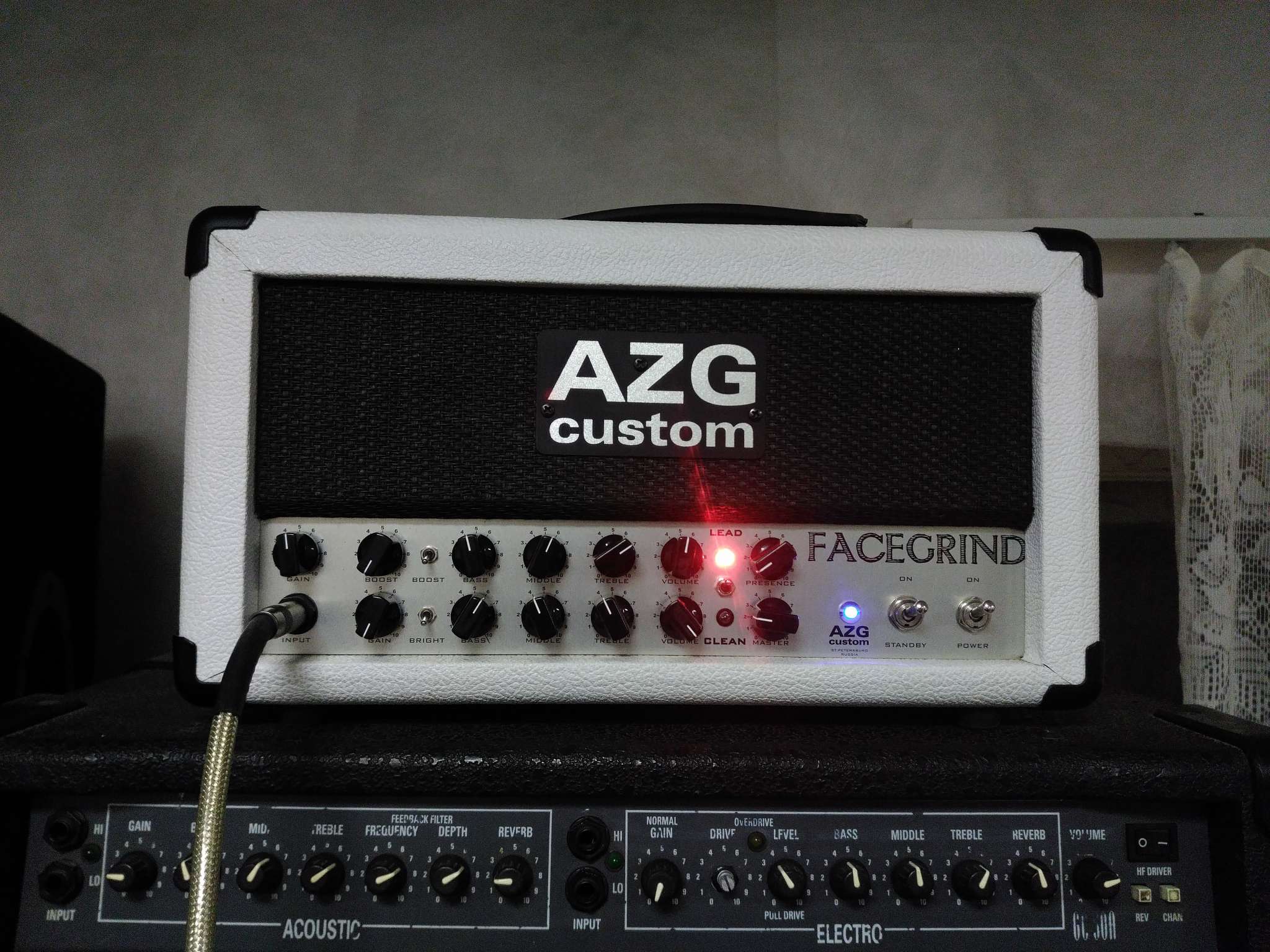 Продам ламповый усилитель AZG Custom Facegrind 2202401-0
