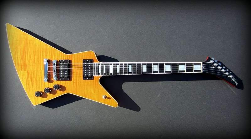 X plorer. Gibson Explorer Traditional Pro 2007. Gibson Explorer Custom. Gibson x-plorer Pro. Gibson Explorer Pro Amber Burst.