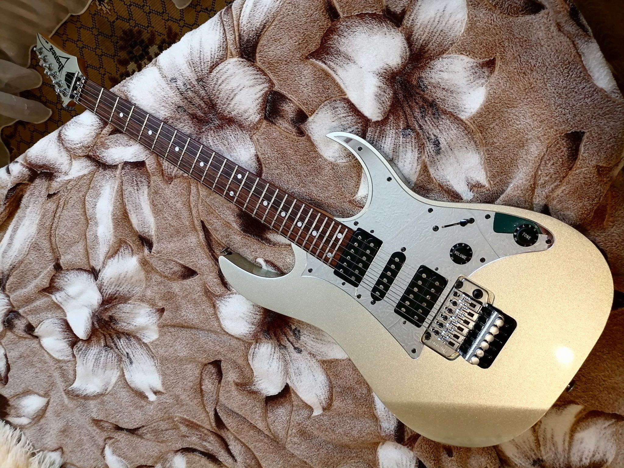Обзор Ibanez rg 450 ah japan - guitar.talk - Форум гитаристов Обзор Ibanez rg 450 ah japan - guitar.talk - Форум гитаристов