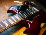 Gibson SG70-2.jpg