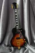 Gibson L-4 CES - Elvis Presley.jpg