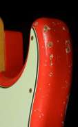 60_NoNeck_Stratocaster_Heavy_Relic_Fiesta_Red_R56713_g.jpg
