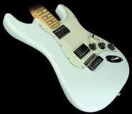 2730_Blacktop_Stratocaster_HH_MN_Sonic_Blue_MX12002669_1.jpg