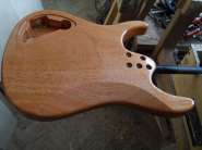 Гитарный мастер Р. Гришин 1047449-2