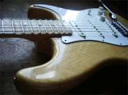 F.strat RE72-8.jpg