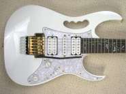 z090708jemwhitebody.jpg