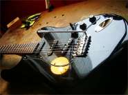 Squier by Fender-16.jpg