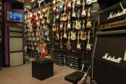 Guitar_Floor[1].jpg