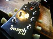 Gibson SG St70-1.jpg