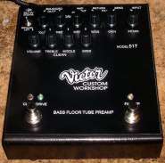 VICTOR_CUSTOM_TUBE_BASS_PREAMP_517.jpg