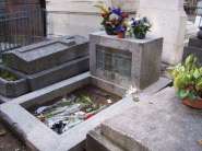 1199255776_jim-morrison_pere_lachaise_2.jpg