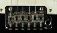 Suhr_Classic_Antique_Black_13866_e.jpg