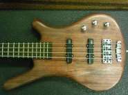 Продается бас Warwick Corvette Standart 4 242423-0