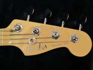 Продаю бас FENDER American Deluxe Precision (USA) РЕДКАЯ юбилейная модель !!!!! 368592-2