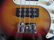 Продаю бас FENDER American Deluxe Precision (USA) РЕДКАЯ юбилейная модель !!!!! 368612-11