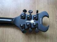 Schecter_Scorpion_Baritone_2_036.jpg