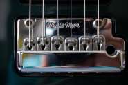 Music_Man_John_Petrucci_mystic dream-4.jpg
