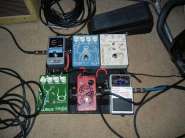 Jeff Beck Pedalboard.jpg