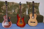 03_Guitars_small.JPG