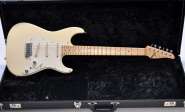 Tom Anderson The Classic Strat 2012.jpg