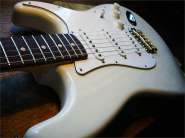 F.strat CS-2.jpg