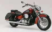 Honda_Shadow_750_2006_10_1920x1200.jpg