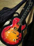 Gibson Custom ES137.jpg