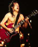 AngusYoung_LPA_040220081.jpg