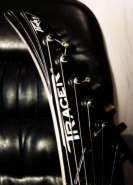 02_headstock.jpg
