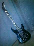 E_23r8DGM14.jpg