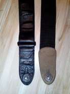 fender strap.jpg