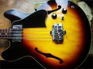Gibson EB2_1967-4.jpg